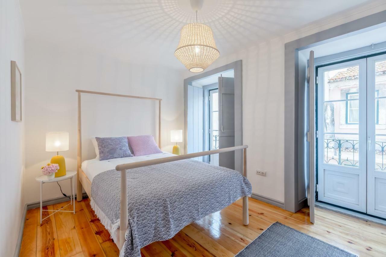 Alfama, Bright And Spacious With Private Terrace, By Timecooler 리스본 외부 사진