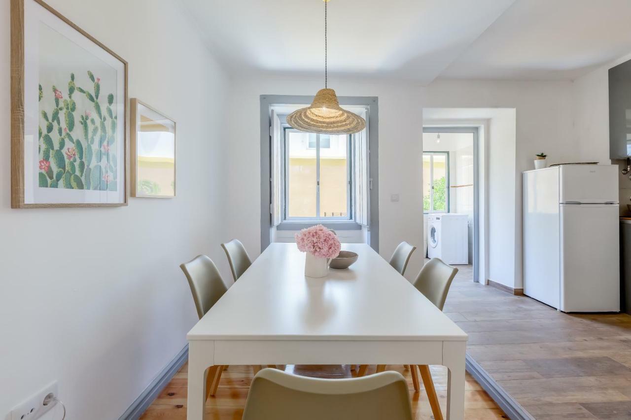 Alfama, Bright And Spacious With Private Terrace, By Timecooler 리스본 외부 사진